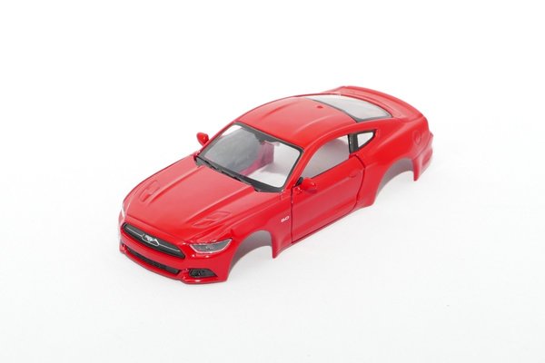 Ford Mustang GT 2015 / 1:43 inkl Adapter / rot